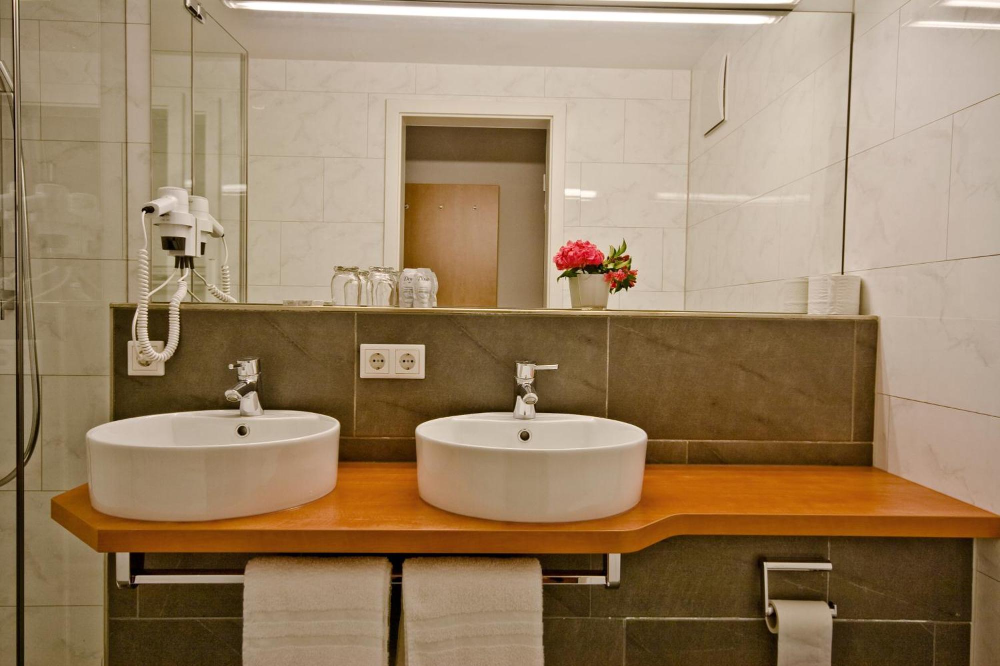 Landgasthof Hirsch Remshalden Ngoại thất bức ảnh